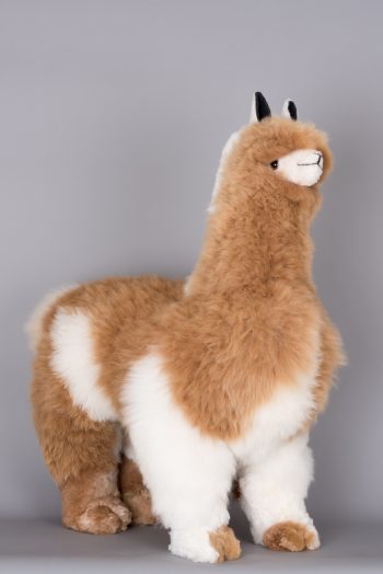 alpaga géant en fourrure / fur-trimmed giant alpaca plush