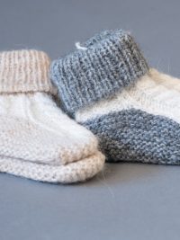 chaussons bebe / baby bootees
