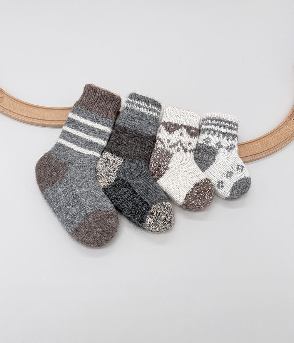 Bas doubles et réversibles, enfants Bas doubles et réversibles 100% alpaga tricoté à la main, enfants