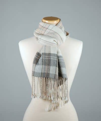 Écharpe à carreaux tissée à la main 100% bébé alpaga