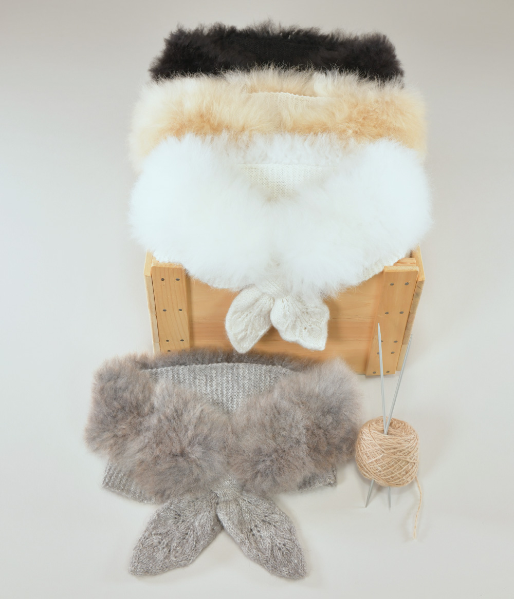 Faux-col croisé 100% alpaga tricoté à la main orné de fourrure