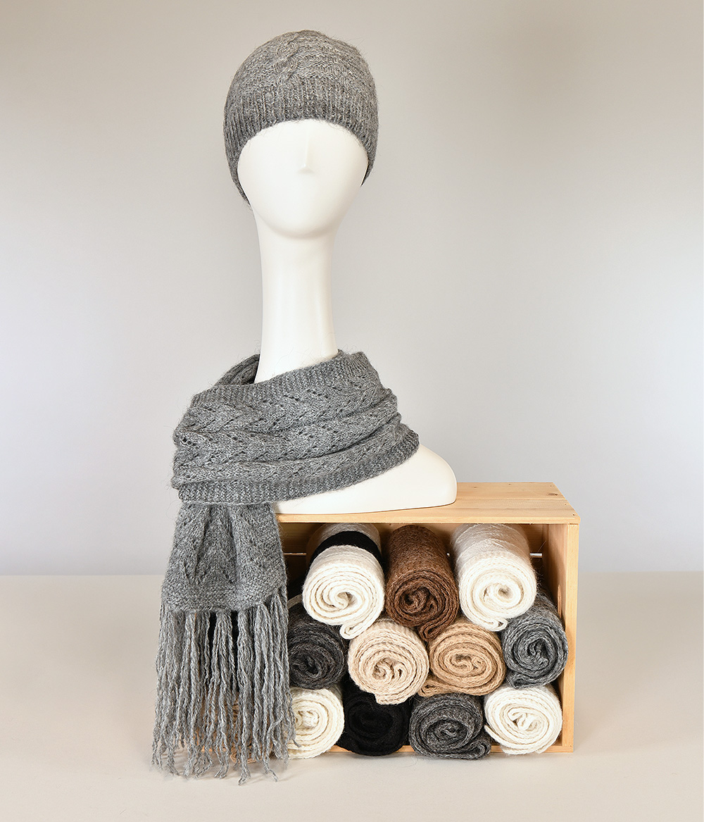 Foulards 100% alpaga tricoté à la main, unis